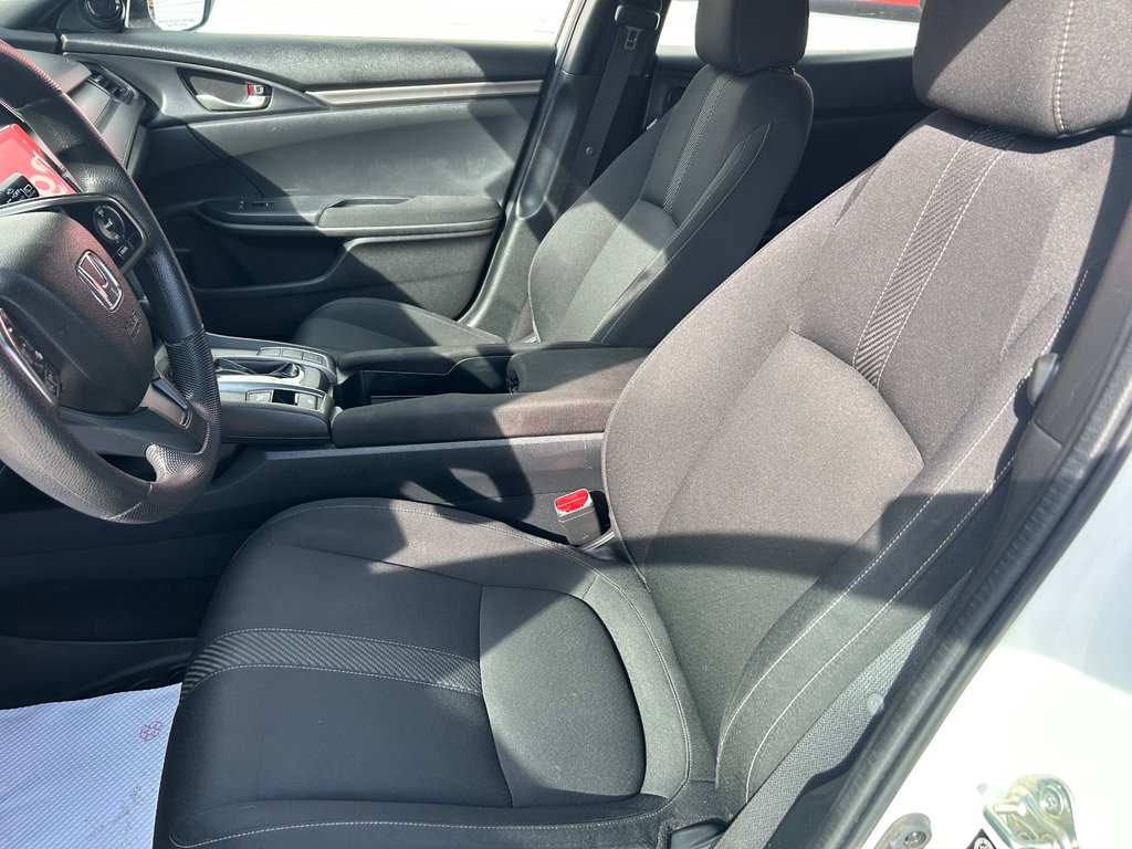 Civic LX - Turbo, Heated seats, Alloy rims, Cruise, AC 2018 à COLDBROOK, Nouvelle-Écosse - 15 - w1024h768px