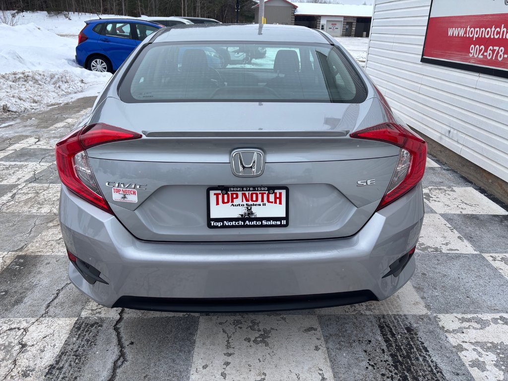 2018 Honda Civic SE - reverse camera, bluetooth, traction control in COLDBROOK, Nova Scotia - 5 - w1024h768px