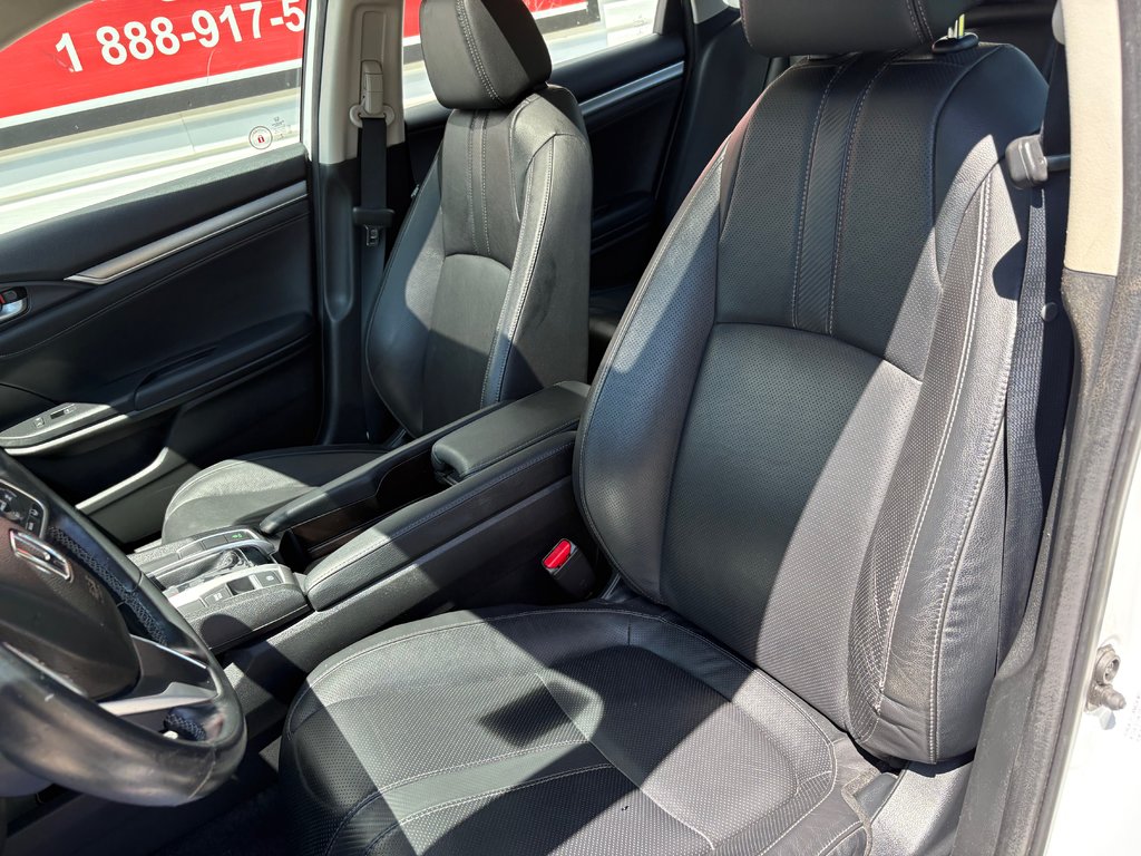 2018 Honda Civic Touring - sunroof, power seats, reverse camera in COLDBROOK, Nova Scotia - 18 - w1024h768px