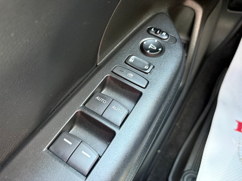 2018 Honda Civic Touring - sunroof, power seats, reverse camera in COLDBROOK, Nova Scotia - 7 - w1024h768px