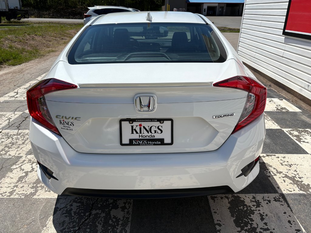 2018 Honda Civic Touring - sunroof, power seats, reverse camera in COLDBROOK, Nova Scotia - 5 - w1024h768px