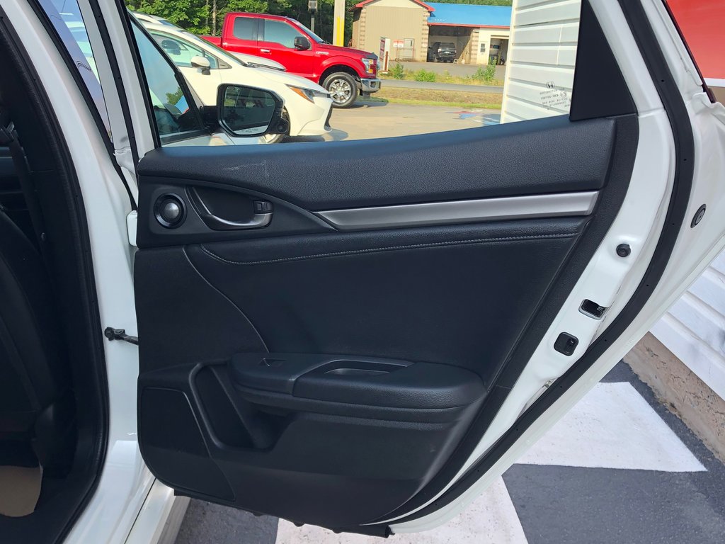 Honda Civic Sport Touring - Reverse Camera, Carplay, Sunroof 2018 à COLDBROOK, Nouvelle-Écosse - 24 - w1024h768px