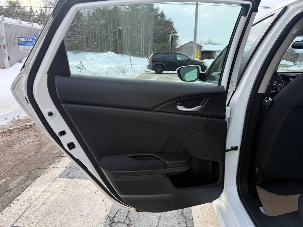 Honda CIVIC LX, keyless entry, backup camera, Bluetooth 2018 à COLDBROOK, Nouvelle-Écosse - 13 - w1024h768px