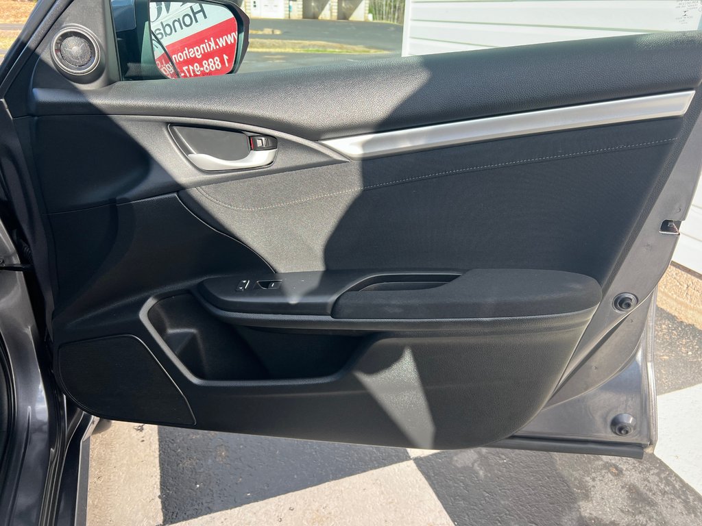 2019  Civic EX - FWD, Heated seats, Sunroof, Blind-spot camera in COLDBROOK, Nova Scotia - 26 - w1024h768px