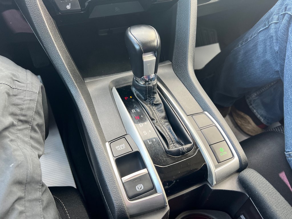 2019  Civic EX - FWD, Heated seats, Sunroof, Blind-spot camera in Kentville, Nova Scotia - 16 - w1024h768px
