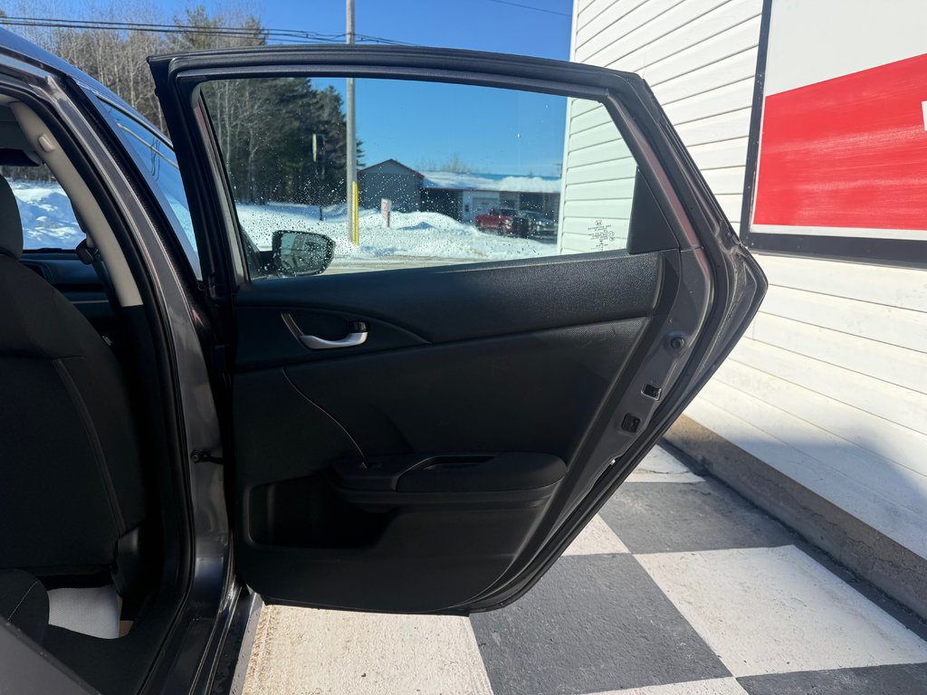2019 Honda CIVIC LX, keyless entry, backup camera, Bluetooth in COLDBROOK, Nova Scotia - 16 - w1024h768px