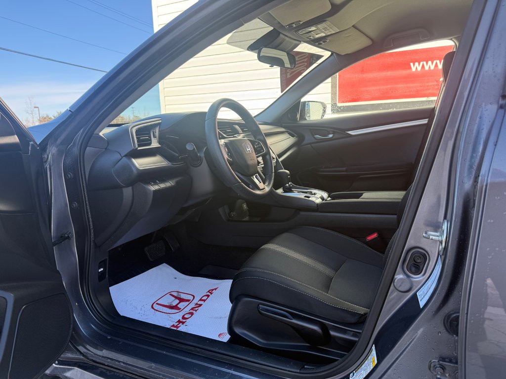 2019 Honda CIVIC LX, keyless entry, backup camera, Bluetooth in COLDBROOK, Nova Scotia - 9 - w1024h768px