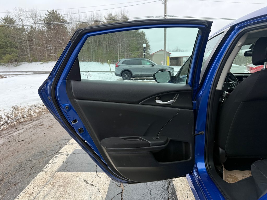 Honda CIVIC LX, keyless entry, backup camera, Bluetooth 2019 à Kentville, Nouvelle-Écosse - 14 - w1024h768px