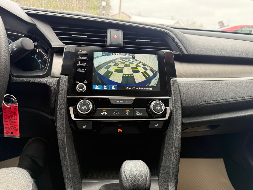Honda CIVIC LX, keyless entry, backup camera, Bluetooth 2019 à Kentville, Nouvelle-Écosse - 12 - w1024h768px