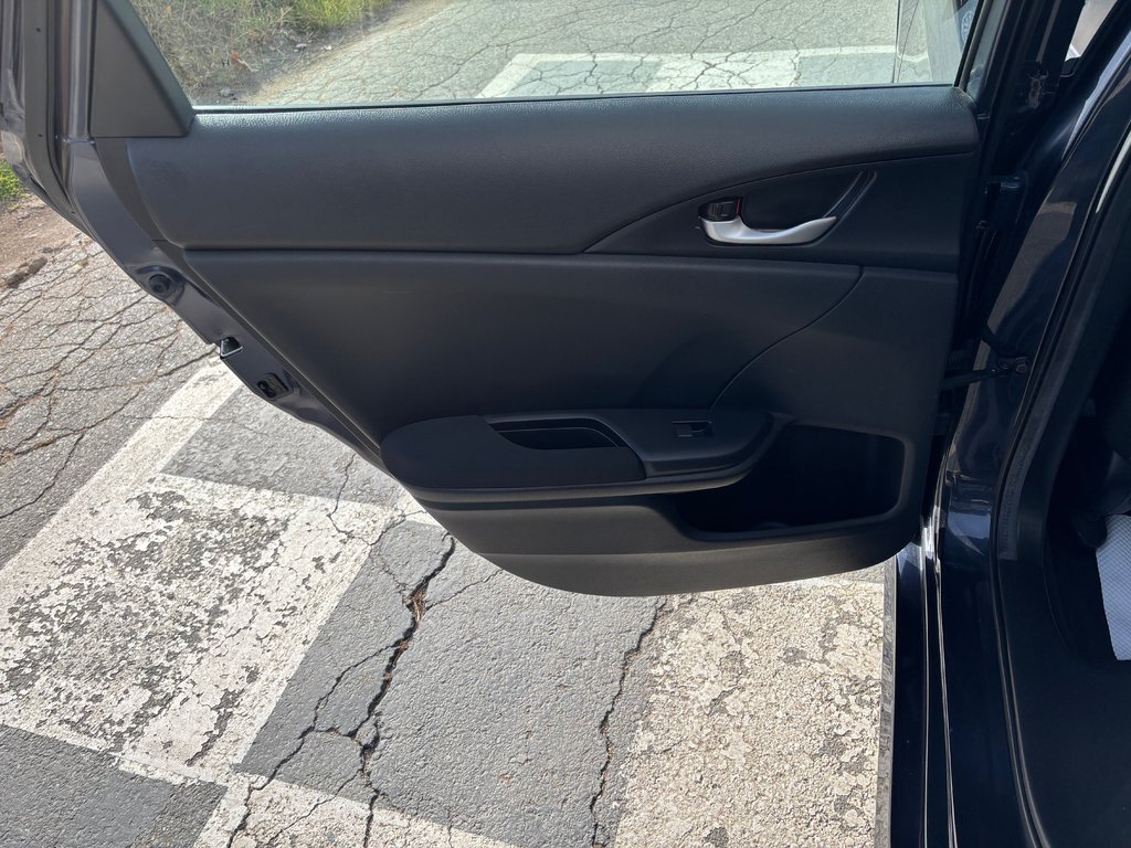 2020  Civic EX - sunroof, bluetooth, reverse/ blind spot cams in COLDBROOK, Nova Scotia - 21 - w1024h768px