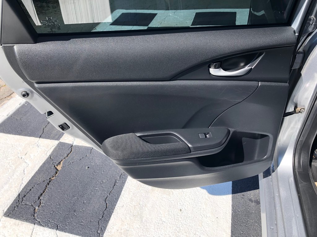2020 Honda Civic LX - reverse camera, hands free, cruise control in COLDBROOK, Nova Scotia - 17 - w1024h768px