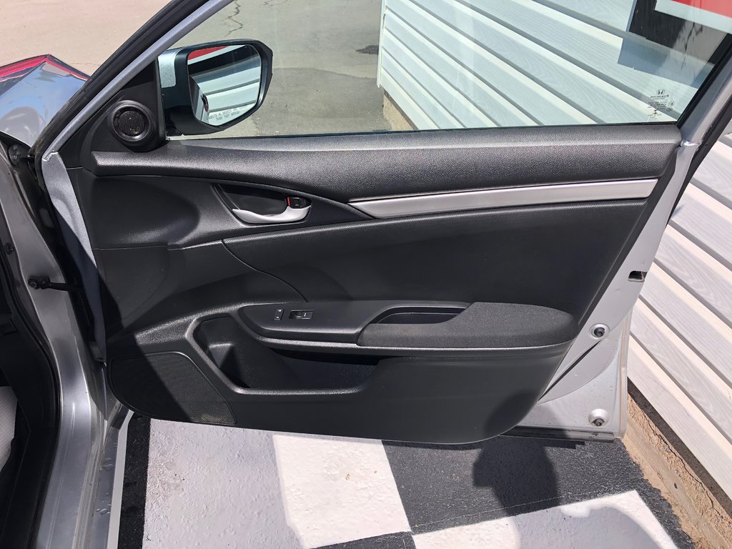2020 Honda Civic LX - reverse camera, hands free, cruise control in COLDBROOK, Nova Scotia - 21 - w1024h768px