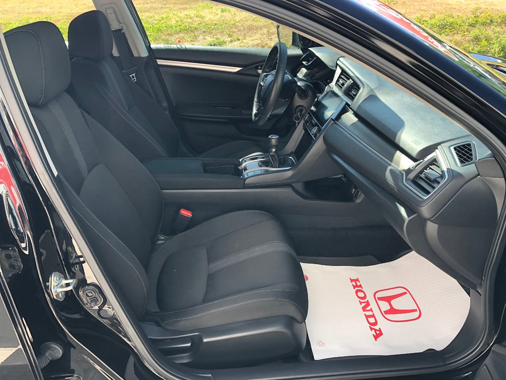 2020 Honda Civic LX - Manual, Reverse Camera, Heated Seats in COLDBROOK, Nova Scotia - 20 - w1024h768px