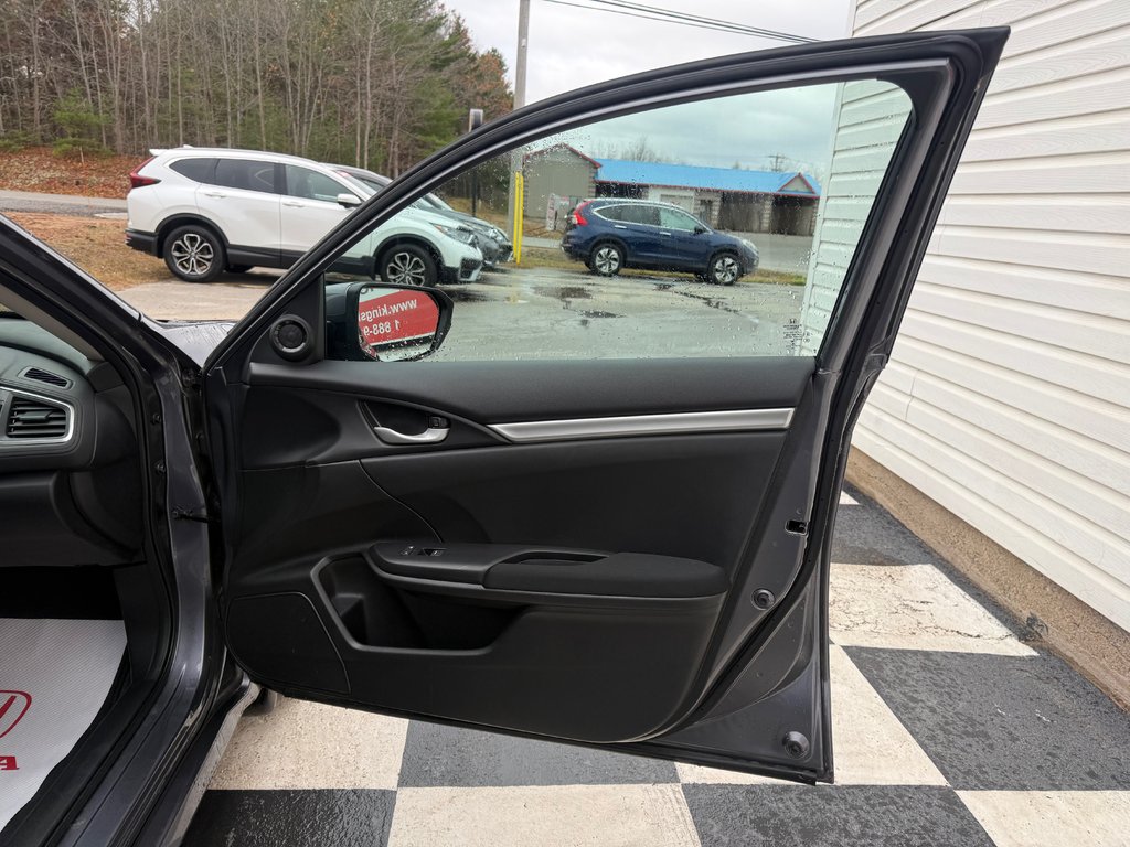 2020 Honda CIVIC LX, keyless entry, heated seats in COLDBROOK, Nova Scotia - 19 - w1024h768px