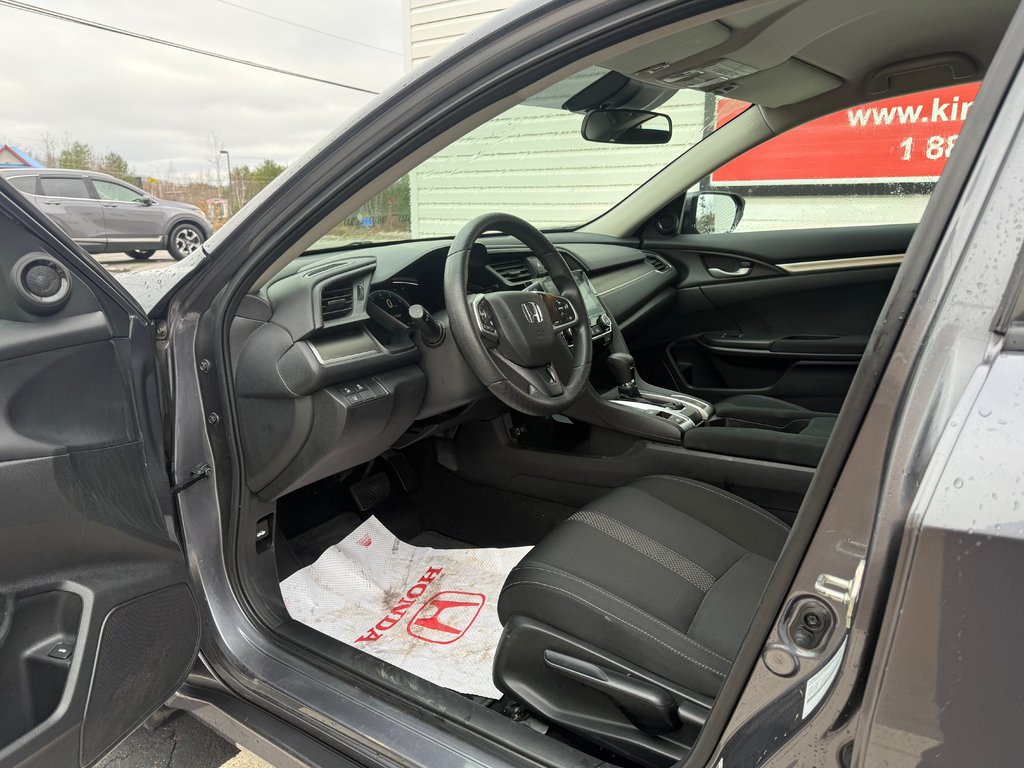 2020 Honda CIVIC LX, keyless entry, heated seats in COLDBROOK, Nova Scotia - 9 - w1024h768px