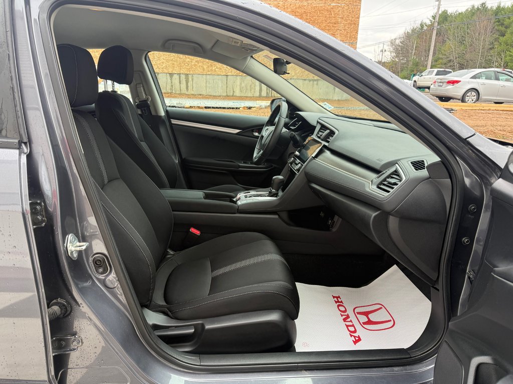 2020 Honda CIVIC LX, keyless entry, heated seats in COLDBROOK, Nova Scotia - 20 - w1024h768px