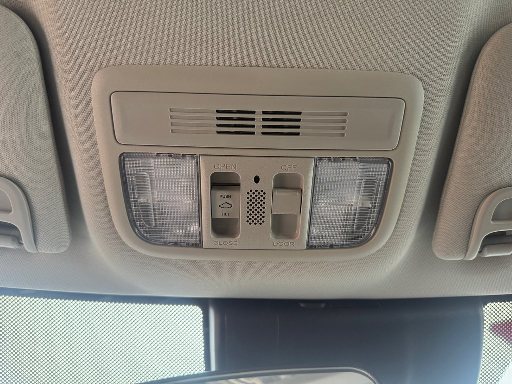 2020 Honda CIVIC EX w/New Wheel Design, remote start, backup camera in Kentville, Nova Scotia - 13 - w1024h768px