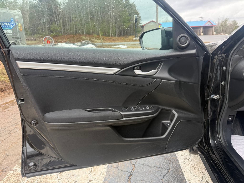 2020 Honda CIVIC EX w/New Wheel Design, remote start, backup camera in Kentville, Nova Scotia - 7 - w1024h768px