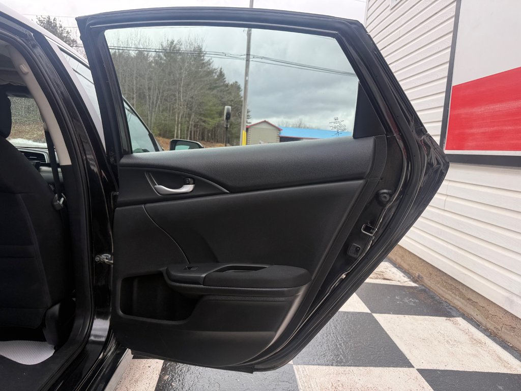 2020 Honda CIVIC EX w/New Wheel Design, remote start, backup camera in Kentville, Nova Scotia - 17 - w1024h768px