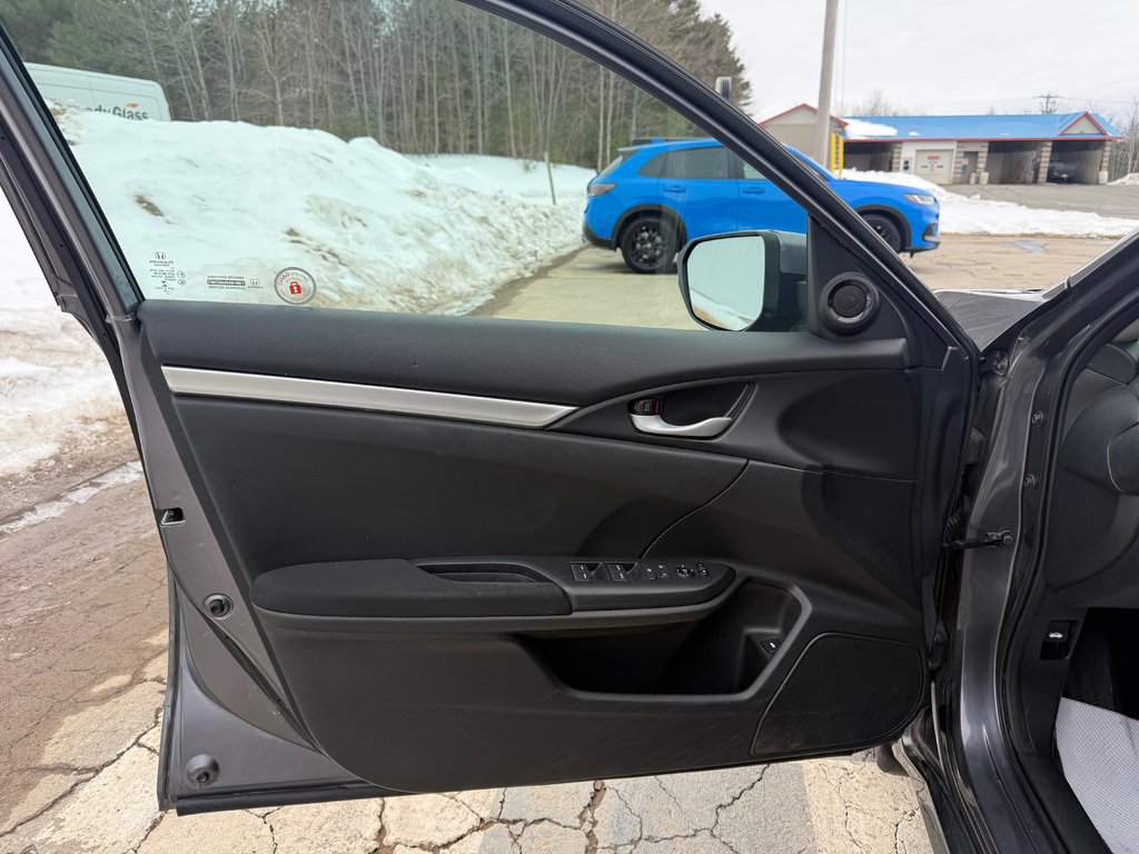 2020 Honda CIVIC LX, keyless entry, backup camera, Bluetooth in COLDBROOK, Nova Scotia - 7 - w1024h768px
