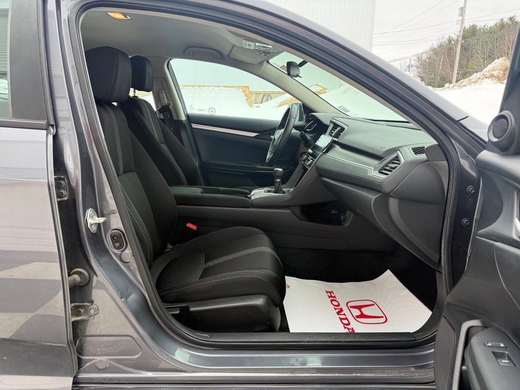 2020 Honda CIVIC LX, keyless entry, backup camera, Bluetooth in COLDBROOK, Nova Scotia - 19 - w1024h768px