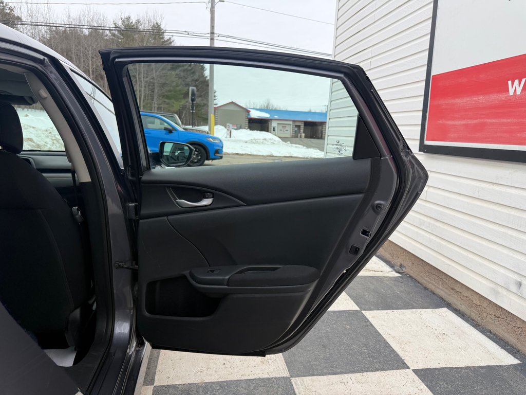 2020 Honda CIVIC LX, keyless entry, backup camera, Bluetooth in COLDBROOK, Nova Scotia - 16 - w1024h768px
