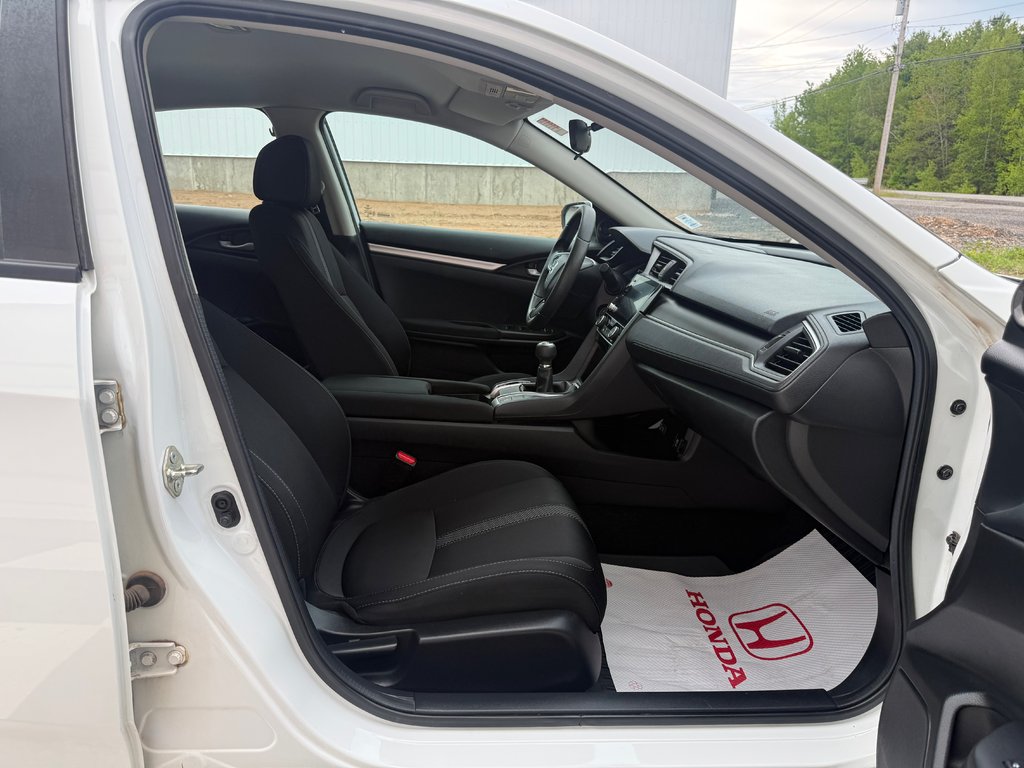 Honda CIVIC LX, keyless entry, backup camera, Bluetooth 2020 à Kentville, Nouvelle-Écosse - 19 - w1024h768px