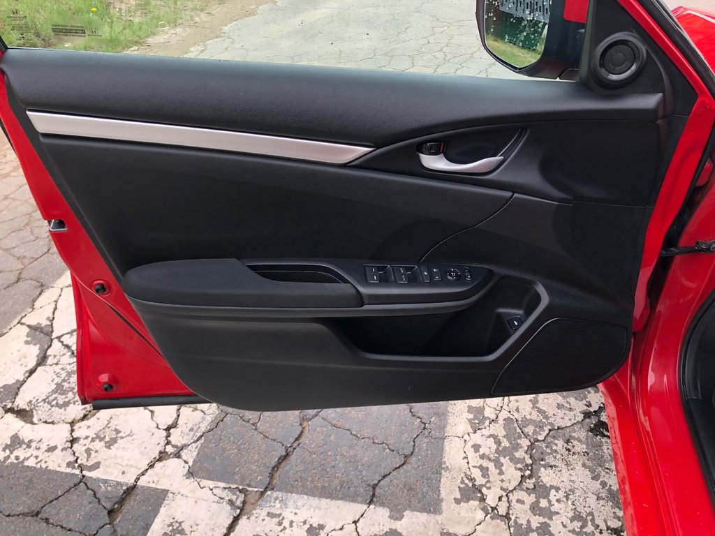 2021 Honda Civic LX - reverse cam, hands free, heated seats, cruise in COLDBROOK, Nova Scotia - 14 - w1024h768px