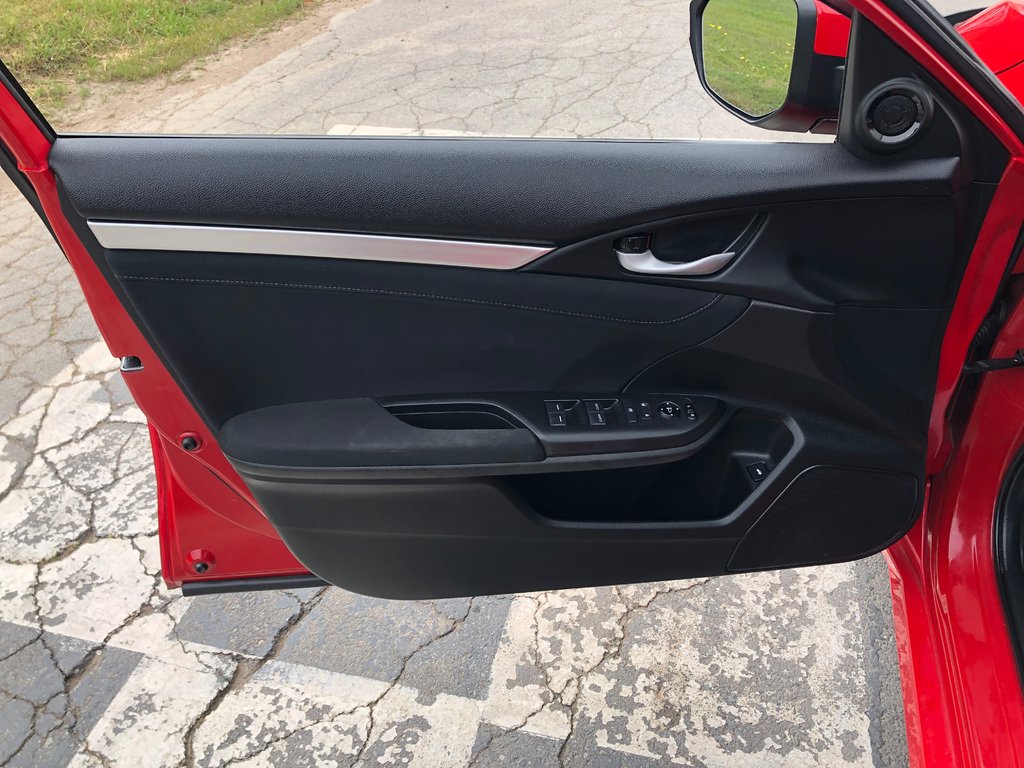 Honda Civic EX - sunroof, power seats, hands free, reverse cam 2021 à COLDBROOK, Nouvelle-Écosse - 17 - w1024h768px