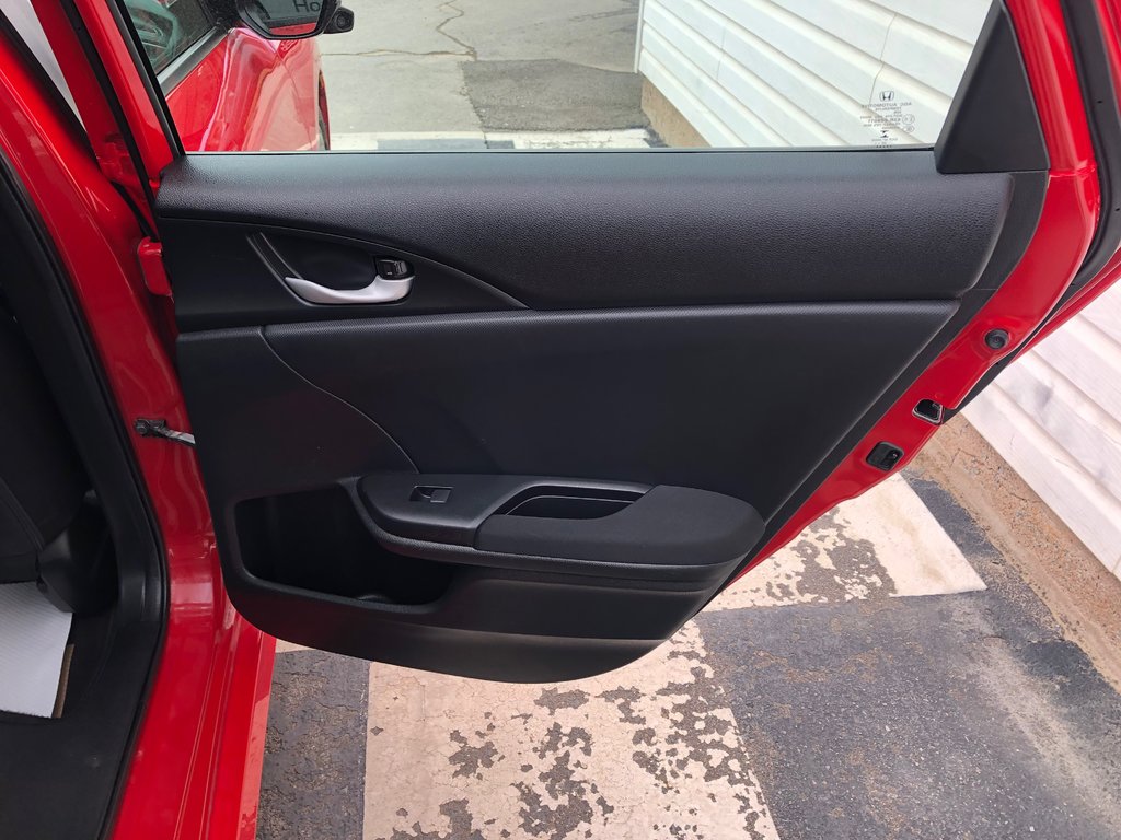 Honda Civic EX - sunroof, power seats, hands free, reverse cam 2021 à COLDBROOK, Nouvelle-Écosse - 24 - w1024h768px