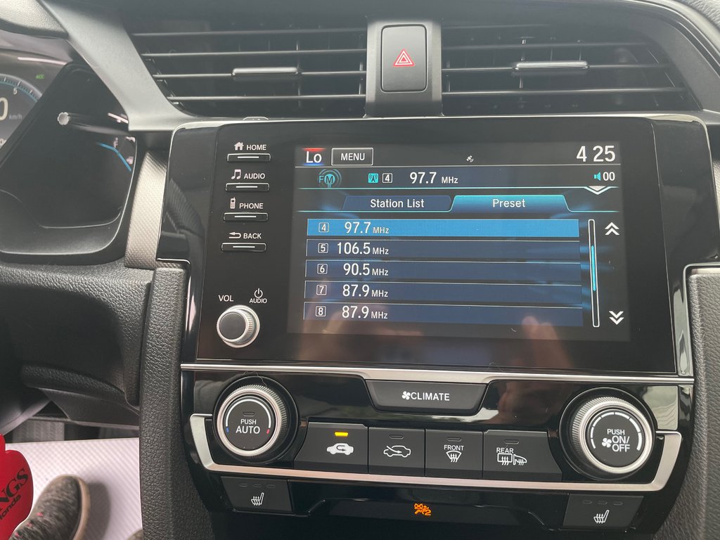 2021 Honda CIVIC LX | Heated Seats, Lane Assist, Bluetooth in COLDBROOK, Nova Scotia - 9 - w1024h768px