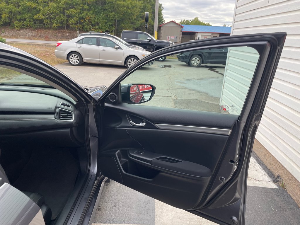 2021 Honda CIVIC LX | Heated Seats, Lane Assist, Bluetooth in COLDBROOK, Nova Scotia - 18 - w1024h768px