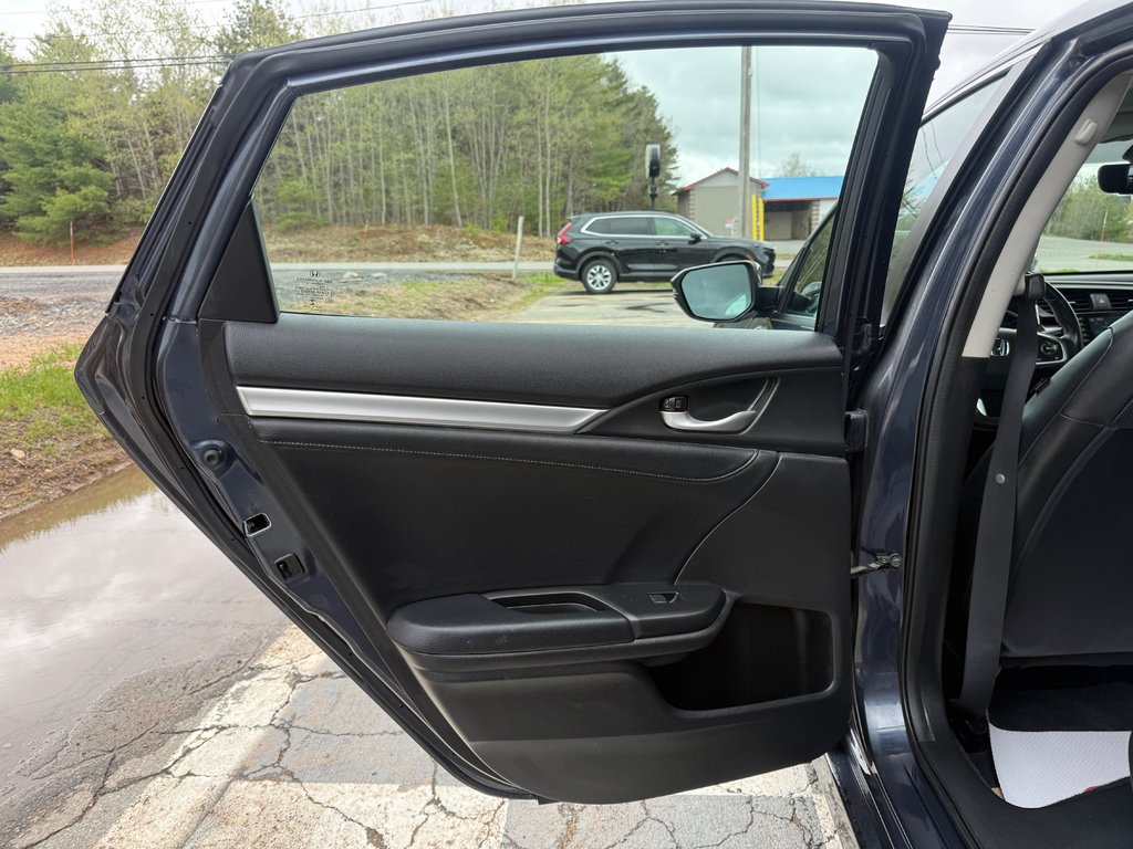 Honda CIVIC Touring, keyless entry, backup camera, Bluetooth 2021 à Kentville, Nouvelle-Écosse - 14 - w1024h768px