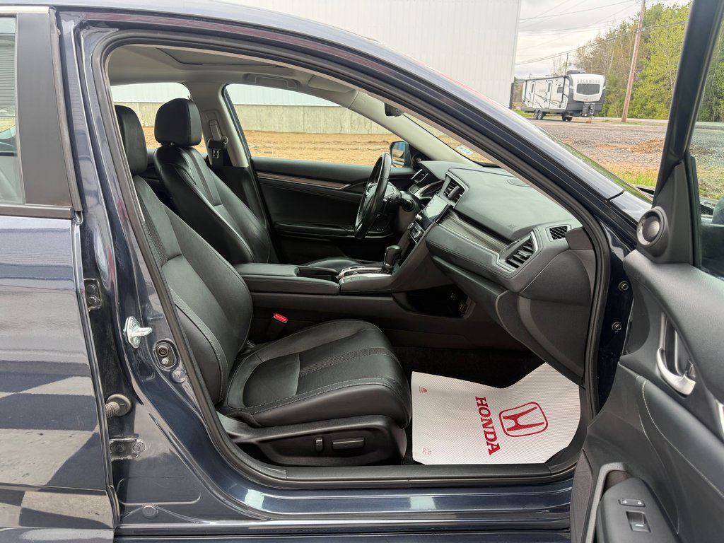 Honda CIVIC Touring, keyless entry, backup camera, Bluetooth 2021 à Kentville, Nouvelle-Écosse - 20 - w1024h768px