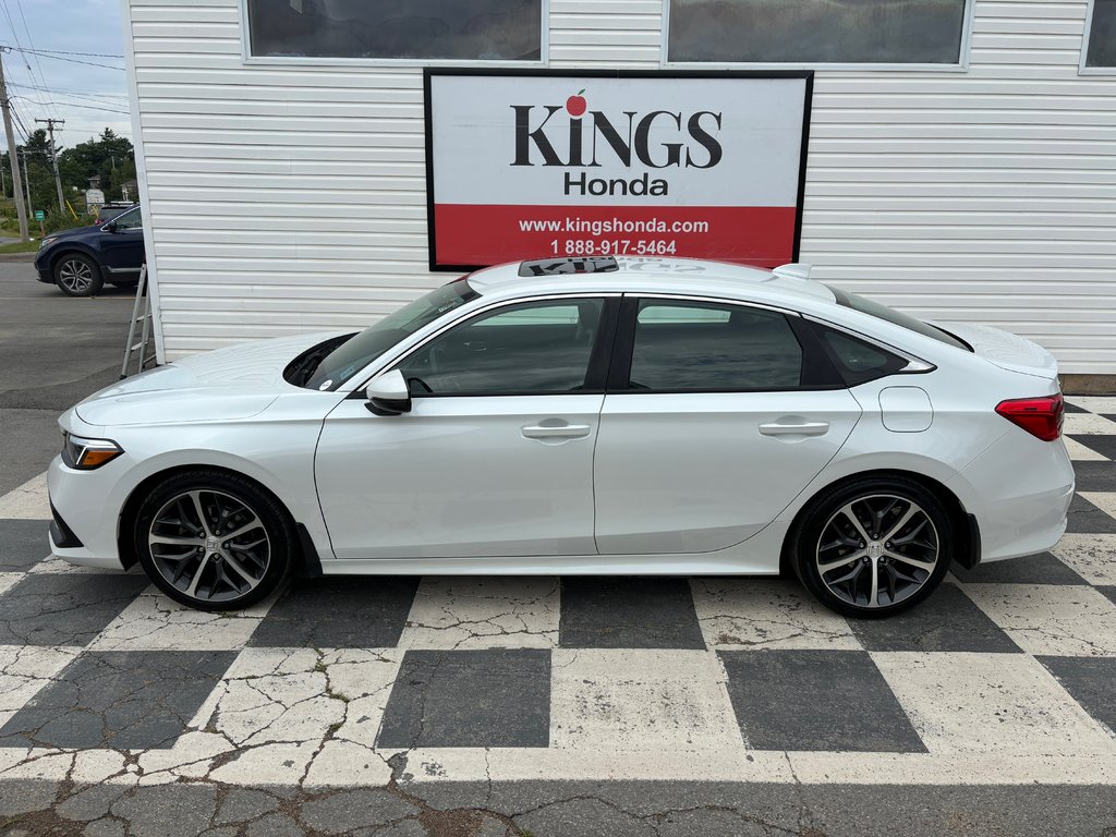 2022  Civic Touring, lane departure, acc, heated seats, a/c in COLDBROOK, Nova Scotia - 25 - w1024h768px