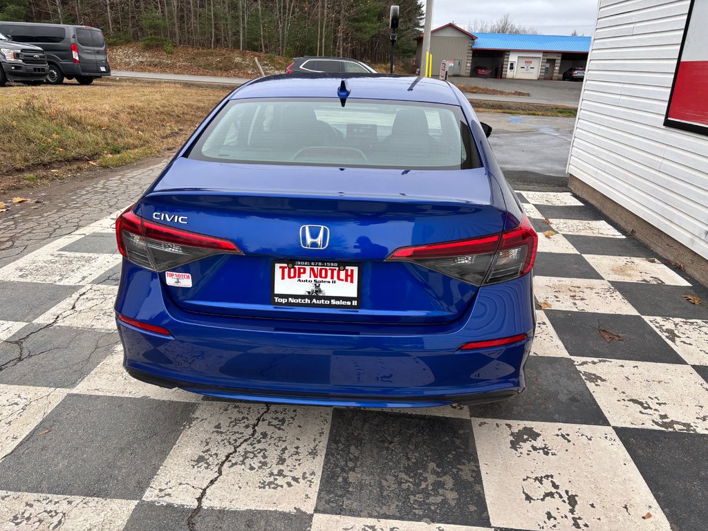 2022  Civic EX - sunroof, reverse camera, alloy wheels, a/c in COLDBROOK, Nova Scotia - 5 - w1024h768px