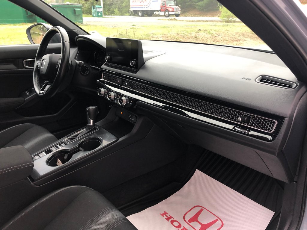 2022 Honda Civic Sport - heated seats, sunroof, hands free, cruise in Kentville, Nova Scotia - 24 - w1024h768px