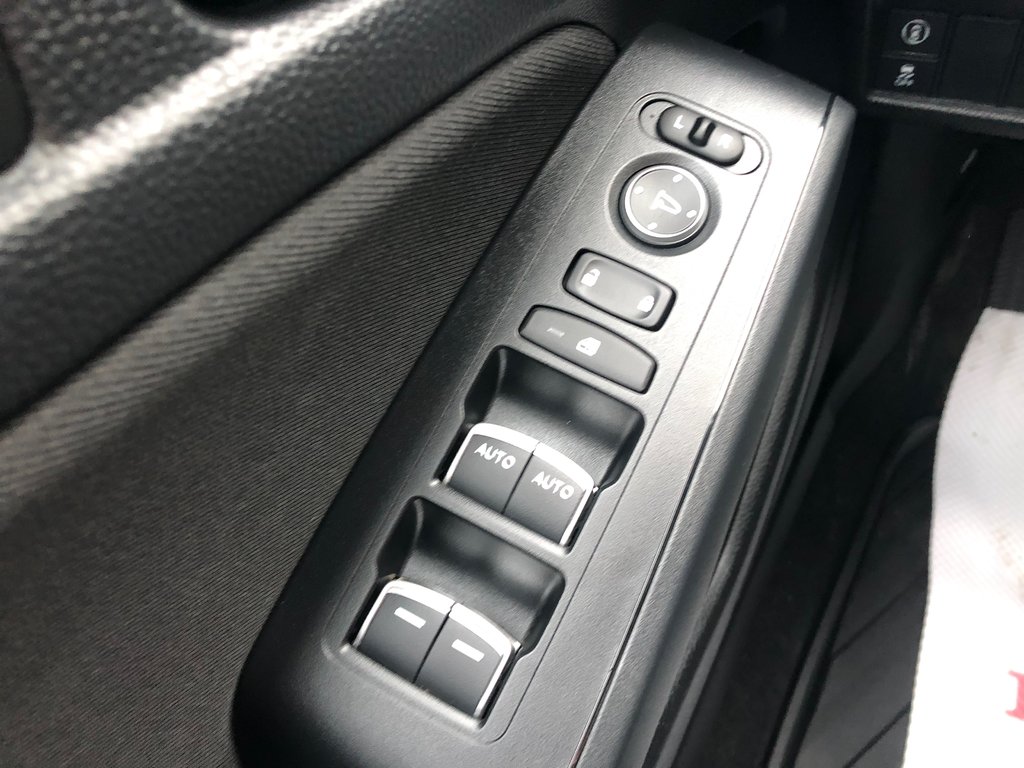 2022 Honda Civic Sport - heated seats, sunroof, hands free, cruise in Kentville, Nova Scotia - 7 - w1024h768px
