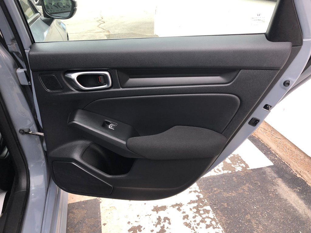 2022 Honda Civic Sport - heated seats, sunroof, hands free, cruise in Kentville, Nova Scotia - 22 - w1024h768px