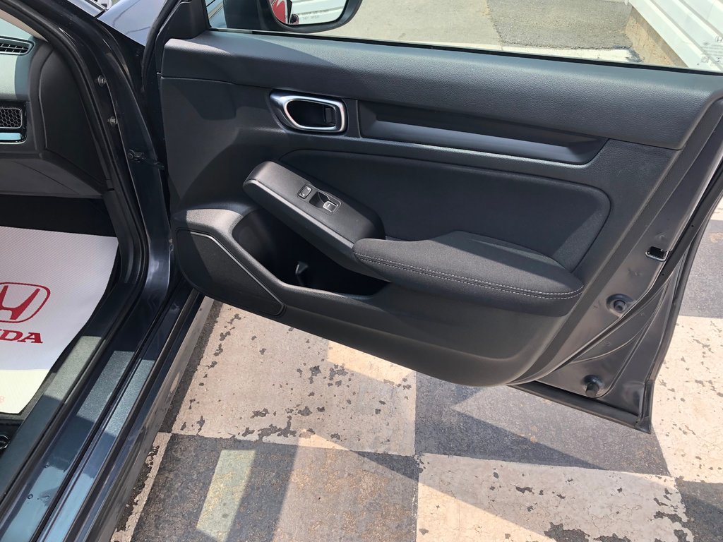 2022 Honda Civic LX - Reverse Camera, Apple Carplay, Heated Seats in Kentville, Nova Scotia - 15 - w1024h768px