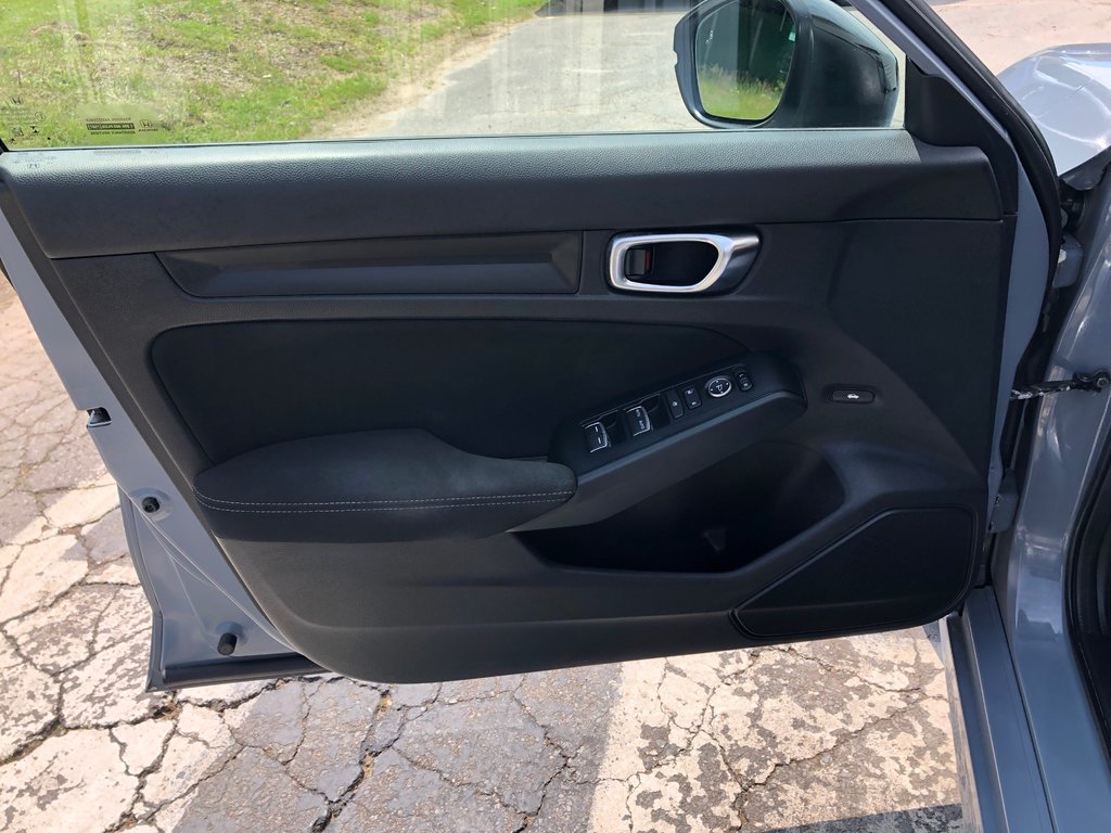 2022 Honda Civic Sport - sunroof, dual climate zones, reverse cam in Kentville, Nova Scotia - 17 - w1024h768px