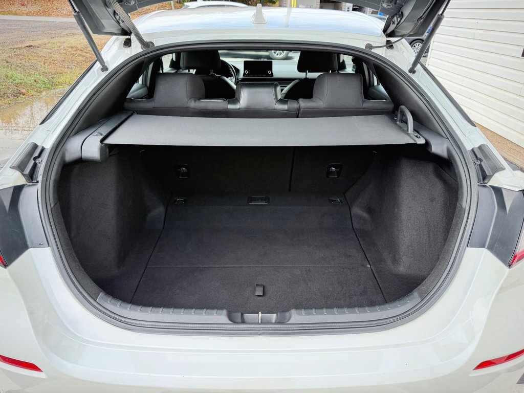2022 Honda CIVIC Sport | Heated Seats, CarPlay + Android Auto in COLDBROOK, Nova Scotia - 23 - w1024h768px