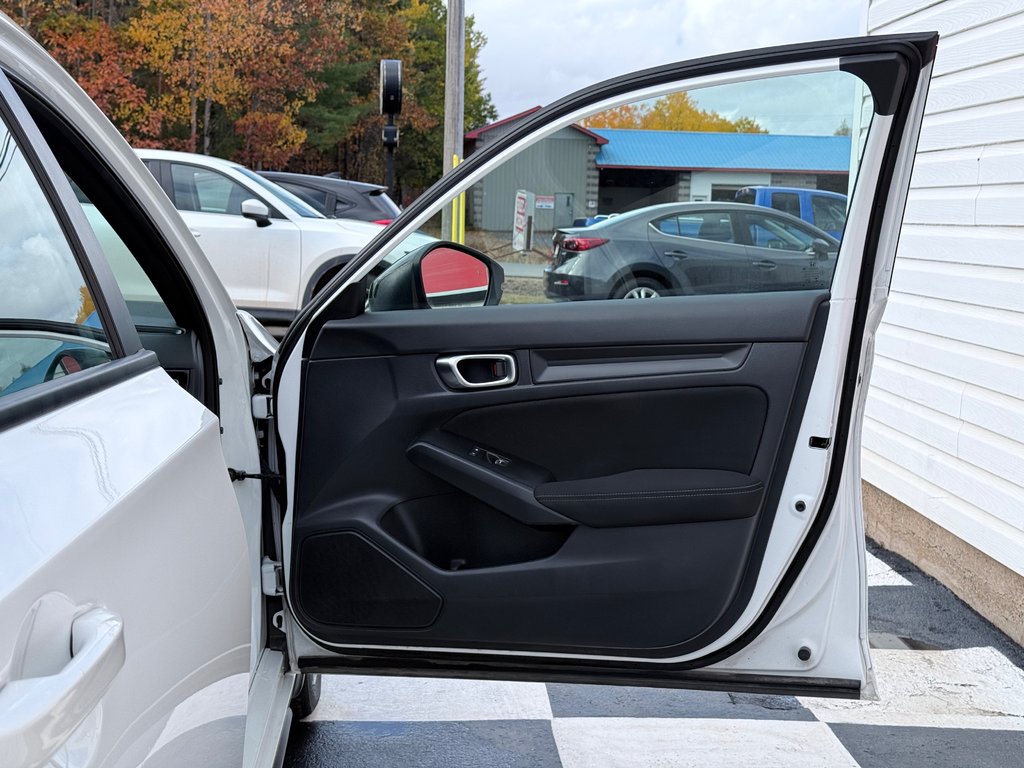 2022 Honda CIVIC Sport | Heated Seats, CarPlay + Android Auto in COLDBROOK, Nova Scotia - 26 - w1024h768px