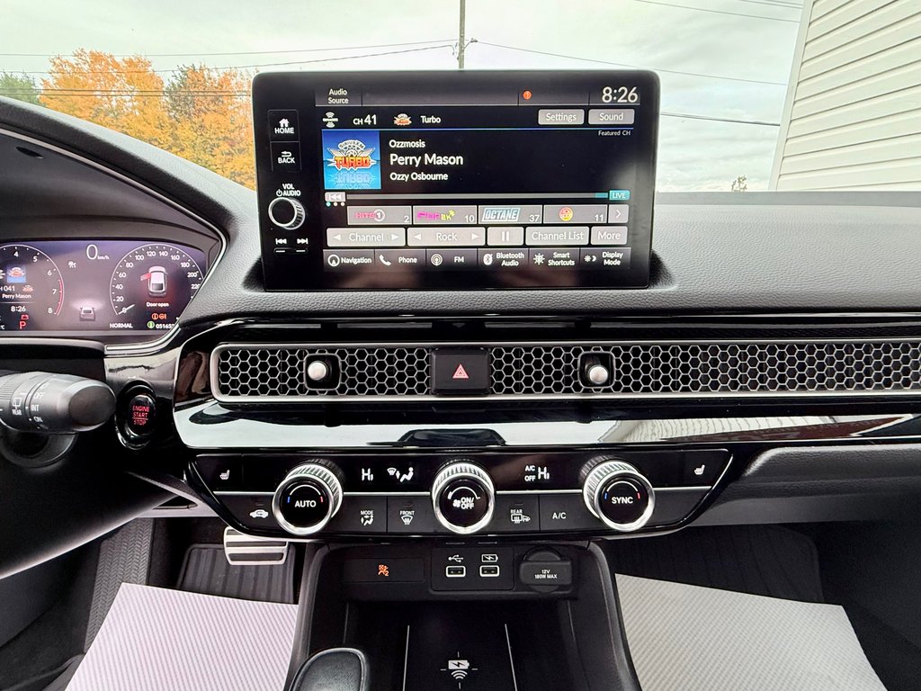 2022 Honda CIVIC Sport Touring | Power Seats, Sunroof, CarPlay in COLDBROOK, Nova Scotia - 16 - w1024h768px