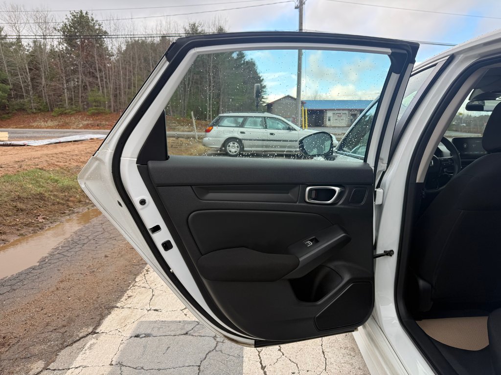 2022 Honda CIVIC LX, keyless entry, remote start, backup camera in COLDBROOK, Nova Scotia - 14 - w1024h768px