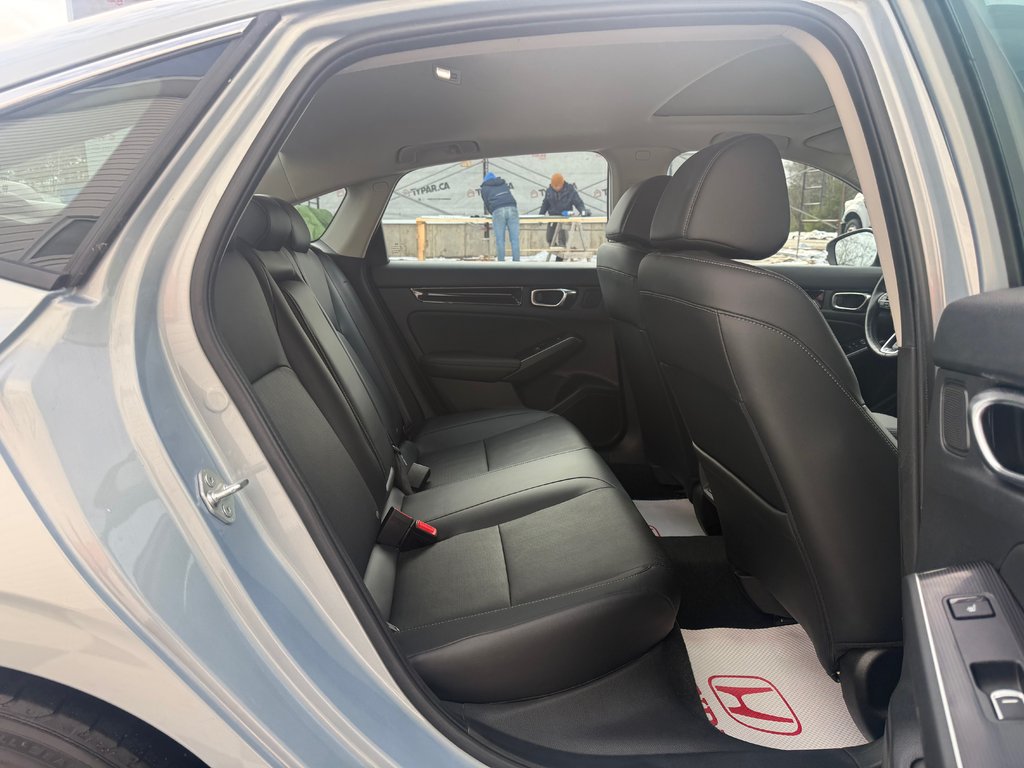 2022 Honda CIVIC Touring, Keyless entry, remote start, backup cam in Kentville, Nova Scotia - 18 - w1024h768px
