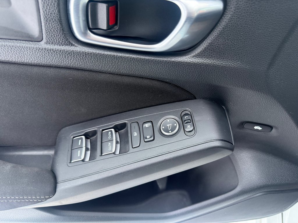 2022 Honda CIVIC LX, keyless entry, backup camera, Bluetooth in COLDBROOK, Nova Scotia - 8 - w1024h768px