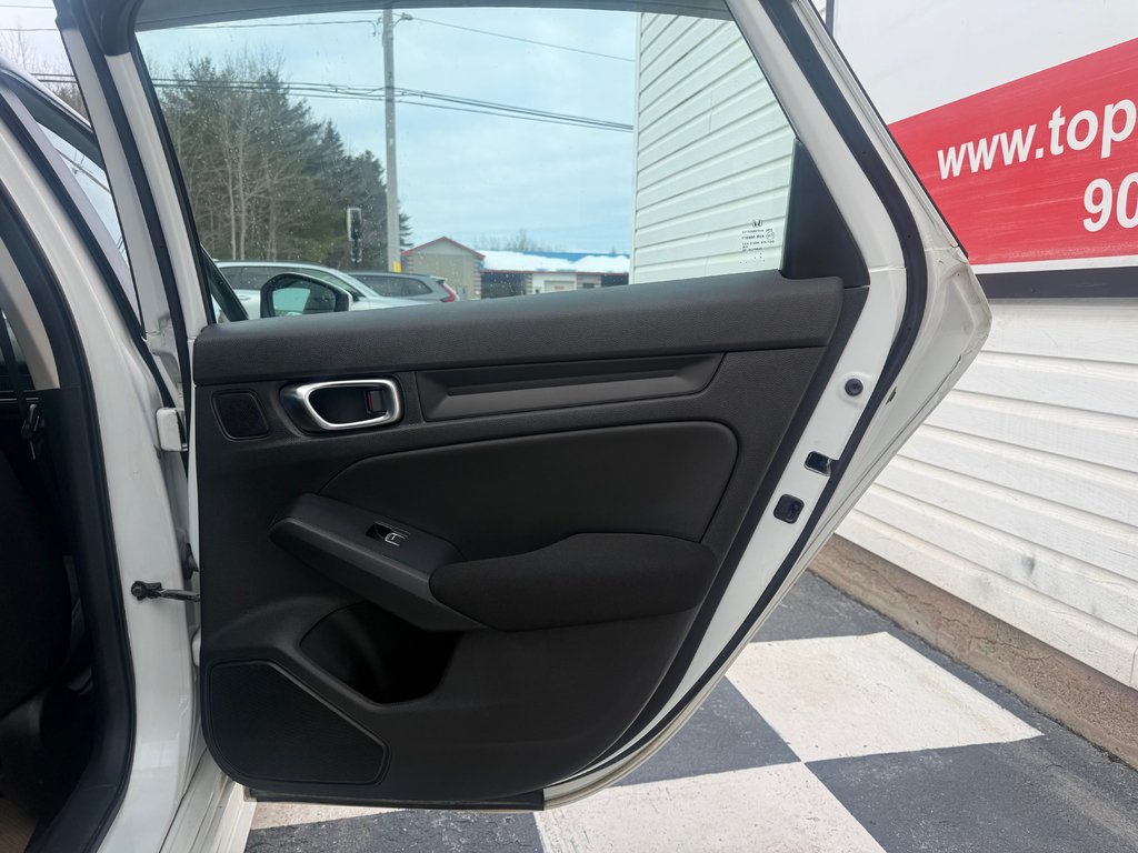 2022 Honda CIVIC LX, keyless entry, backup camera, Bluetooth in COLDBROOK, Nova Scotia - 16 - w1024h768px