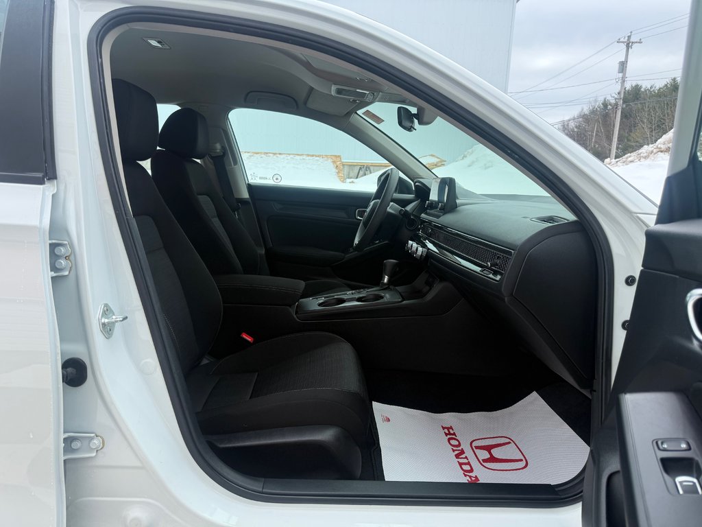2022 Honda CIVIC LX, keyless entry, backup camera, Bluetooth in COLDBROOK, Nova Scotia - 19 - w1024h768px