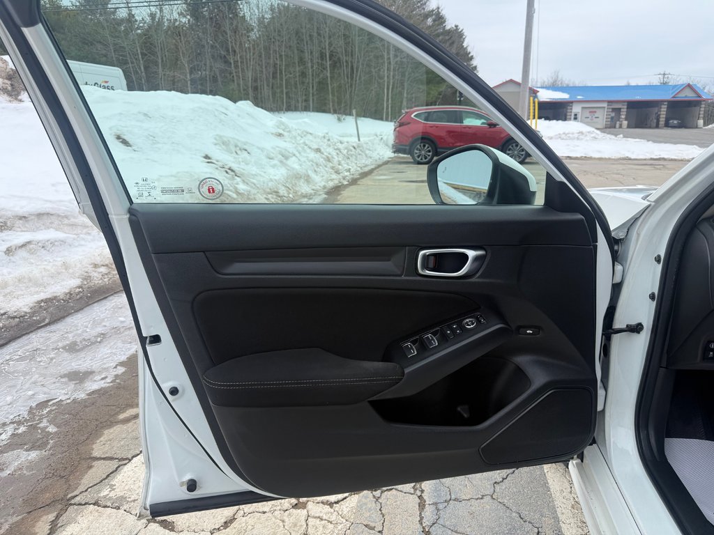 2022 Honda CIVIC LX, keyless entry, backup camera, Bluetooth in COLDBROOK, Nova Scotia - 7 - w1024h768px